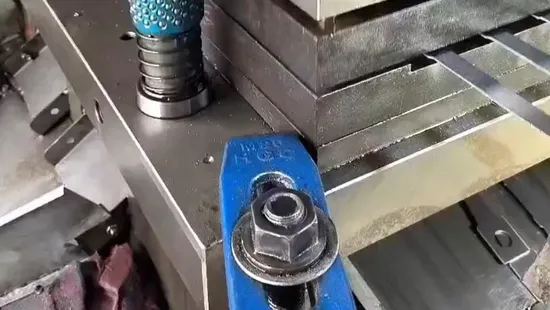 Betonwandbinder, Aluminiumschalungszubehör, Flachbinder, Baumaterial, Wand-Flachbinderbefestigungen, Aluminiumschalungssystem